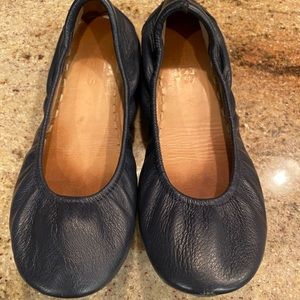 California Navy Tieks - Sz 7
